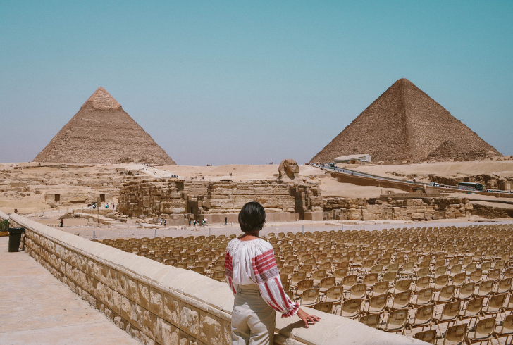 how long did it take to build the pyramids