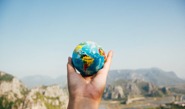 How to travel for free?